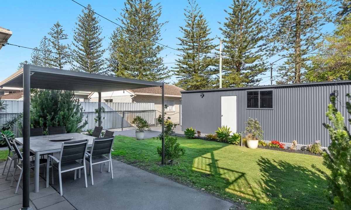 Yamba Apartment | Seawest 2 - Walk Everywhere from This Central Yamba Escape - Holiday Yamba