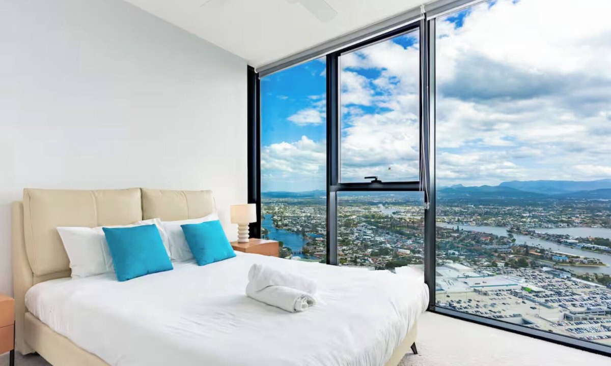 Broadbeach Apartment | Serene Hinterland Views from the Casino