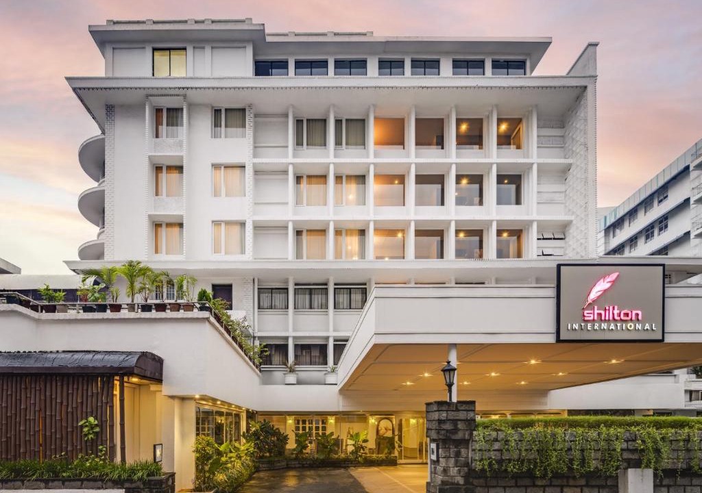 Pullepady Hotel | Shilton International