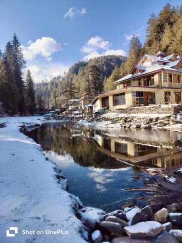 Banjar House | Shiva Valley Riverside