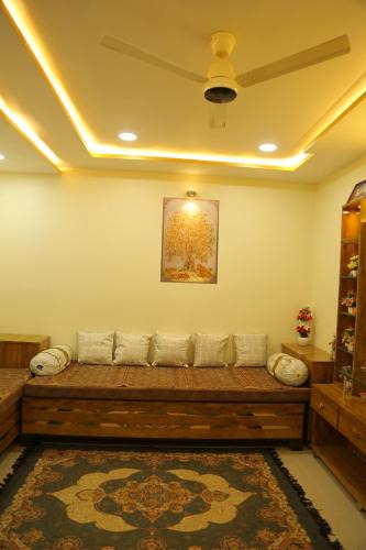 Ujjain Villa | ShivAOM Family Homestay