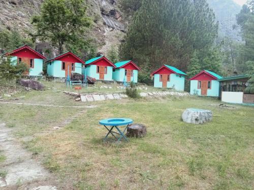 Kullu Hotel | Shoolin camping