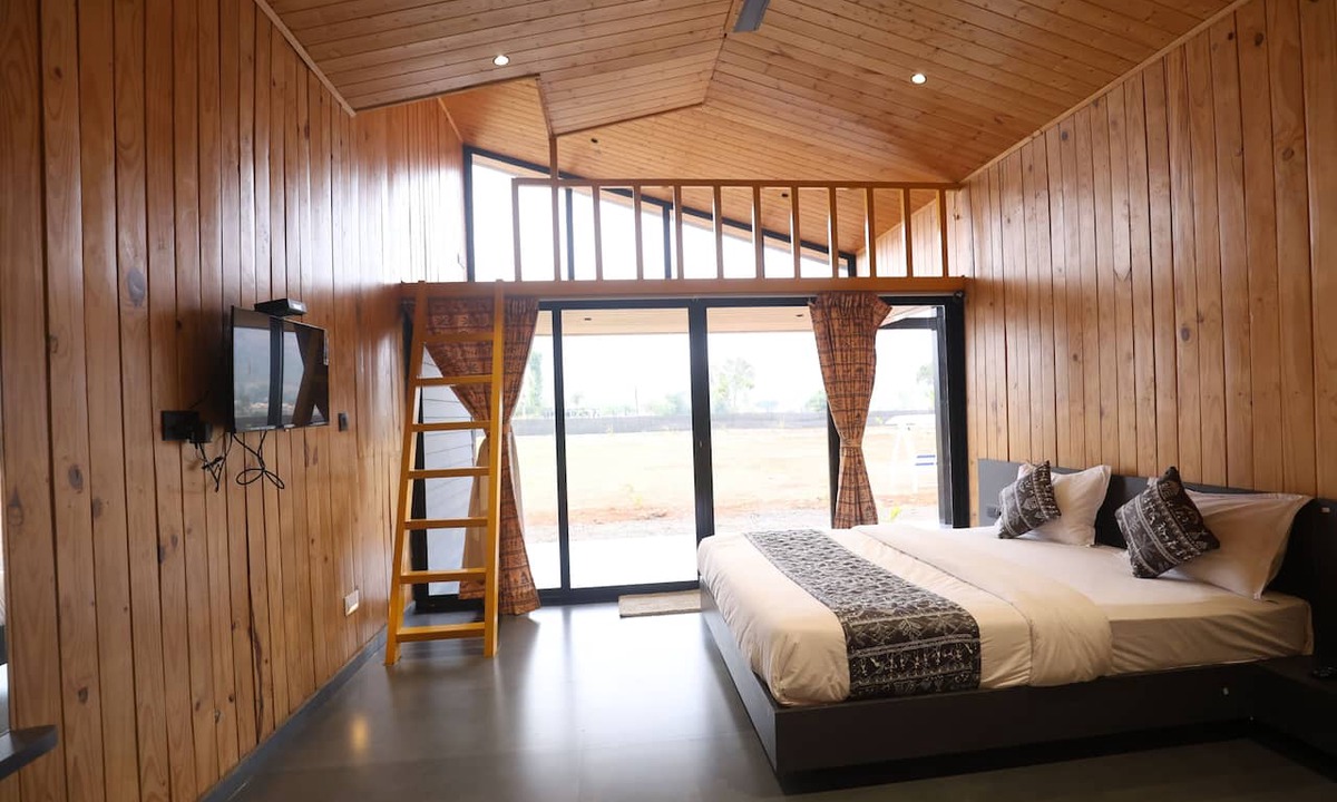 Surgana Cottage | Shreephal Luxurious Resort