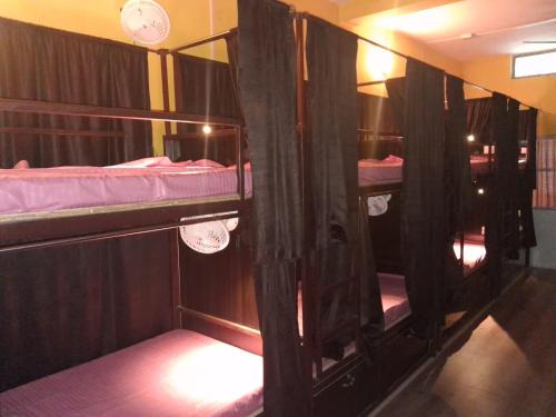 Sigra Hostel | Shri Ashray