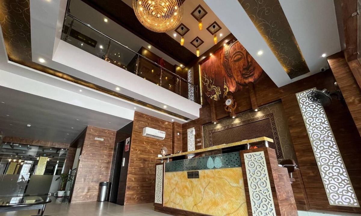 Azamgarh Hotel | Shri Sai Hotel Azamgarh