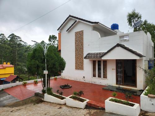 Yercaud Villa | Sixer Cottage