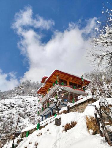 Tosh House | Snow View Guest House Tosh