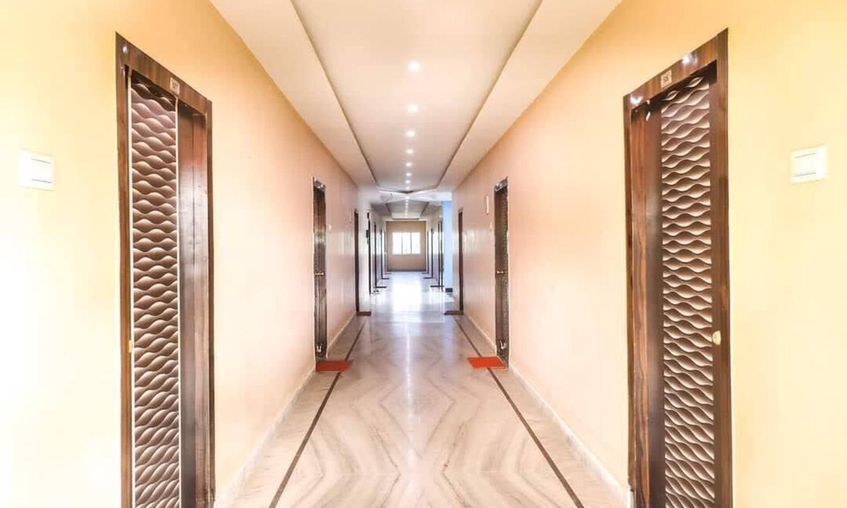 Jhargram Hotel | Somani Inn