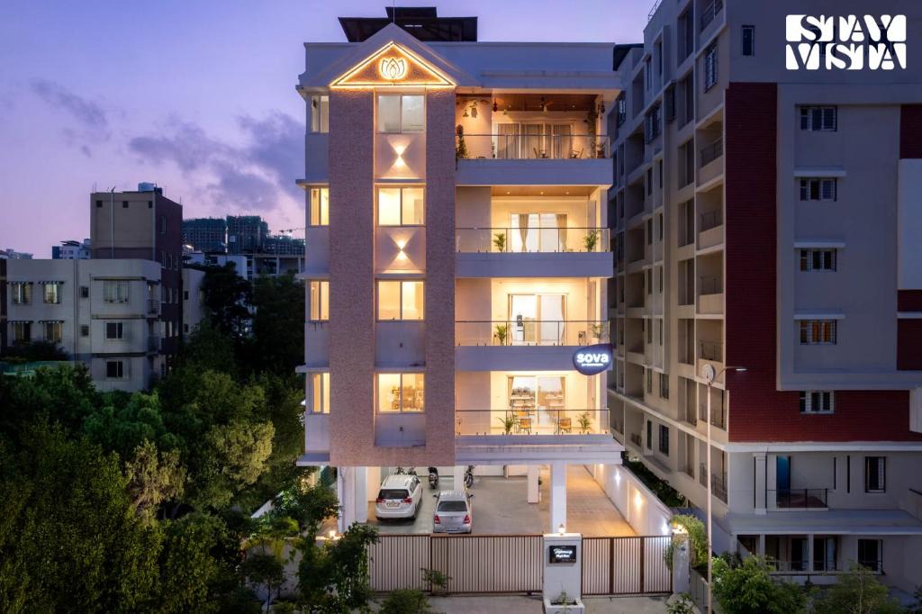 Baner Hotel | SOVA at Baner Balewadi, Part of StayVista