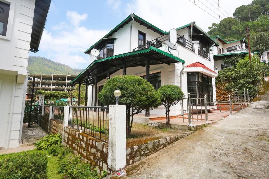 Shyamkhet Apartment | Spacious 2BHK House in Bhowali, Nainital