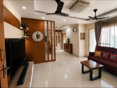 Sholinganallur Apartment | Spacious 3 Bedroom, AC&Fast Wifi, Car Parking , Near Chennai IT Park