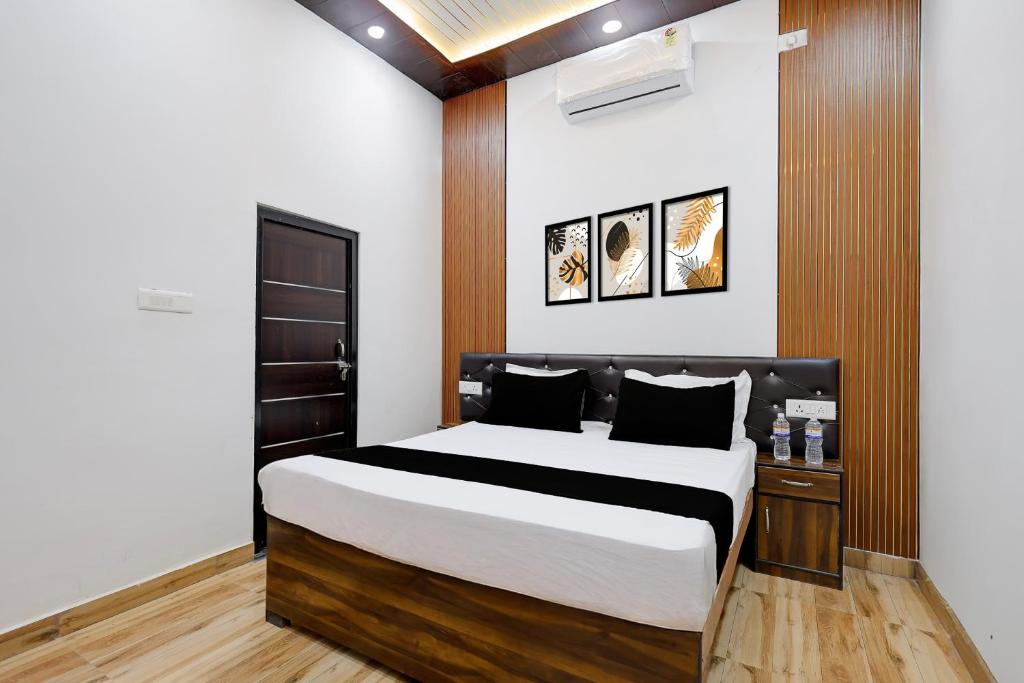 Naini Hotel | SPOT ON Kk Vista
