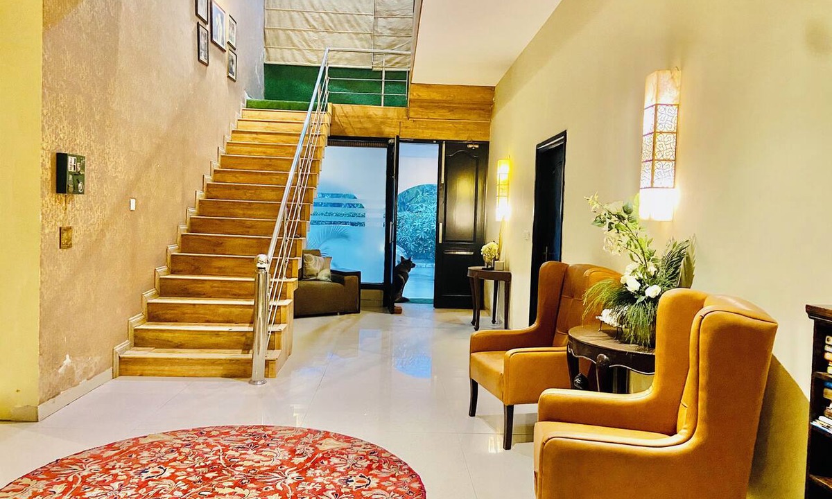 Amritsar Hotel | Spring Gardens And Farmstay