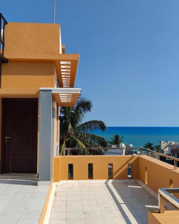 Kanyakumari House | Srinivasa AC Homestay sea view rooms