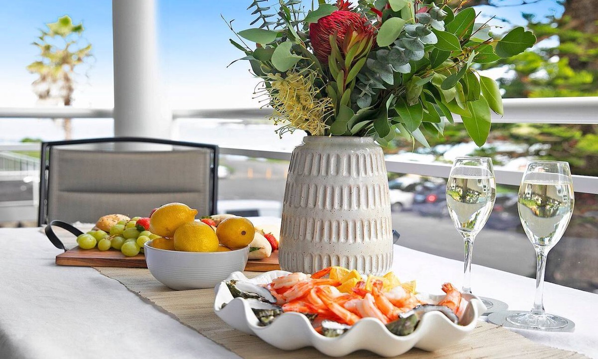 Kiama Apartment | St Tropez Beachside Luxe