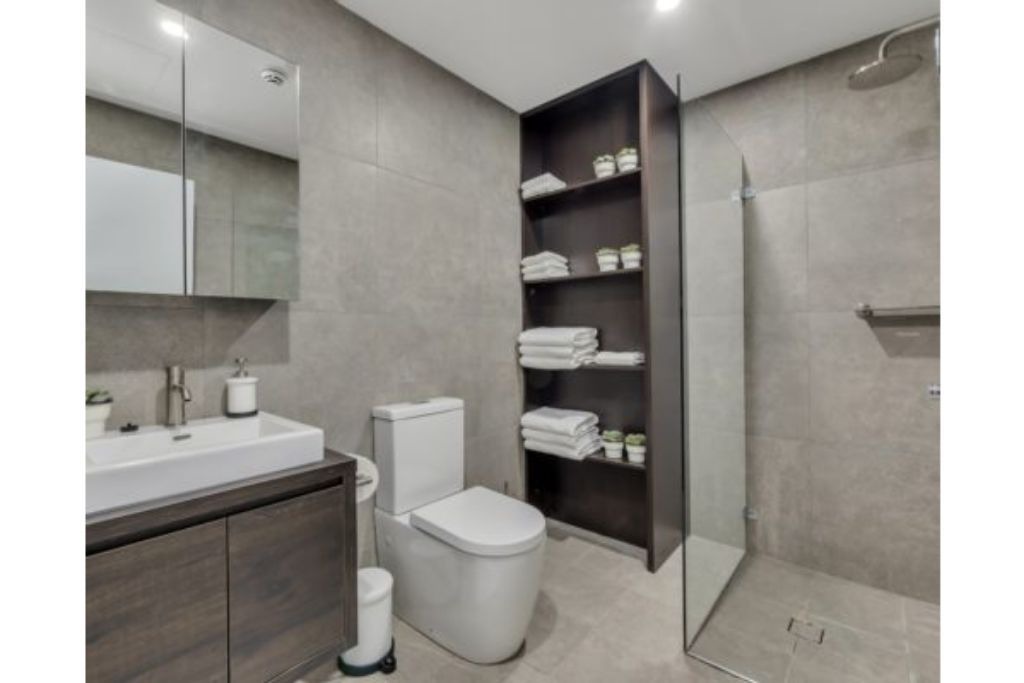 Wolli Creek Apartment | Standard Room 7 Fully Furnished - Sydney Studios - Utilities Included.