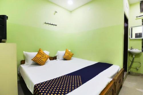 Kondapur House | Star Guest House