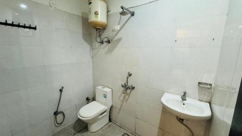 Old Gurgaon Hotel | star key inn hotel