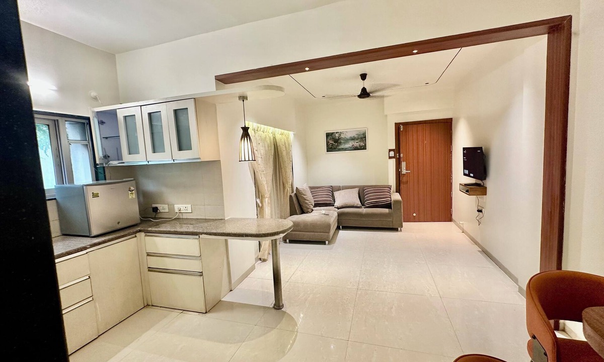 Kharadi Hotel | StayBird - Azure Suites Business Hotel