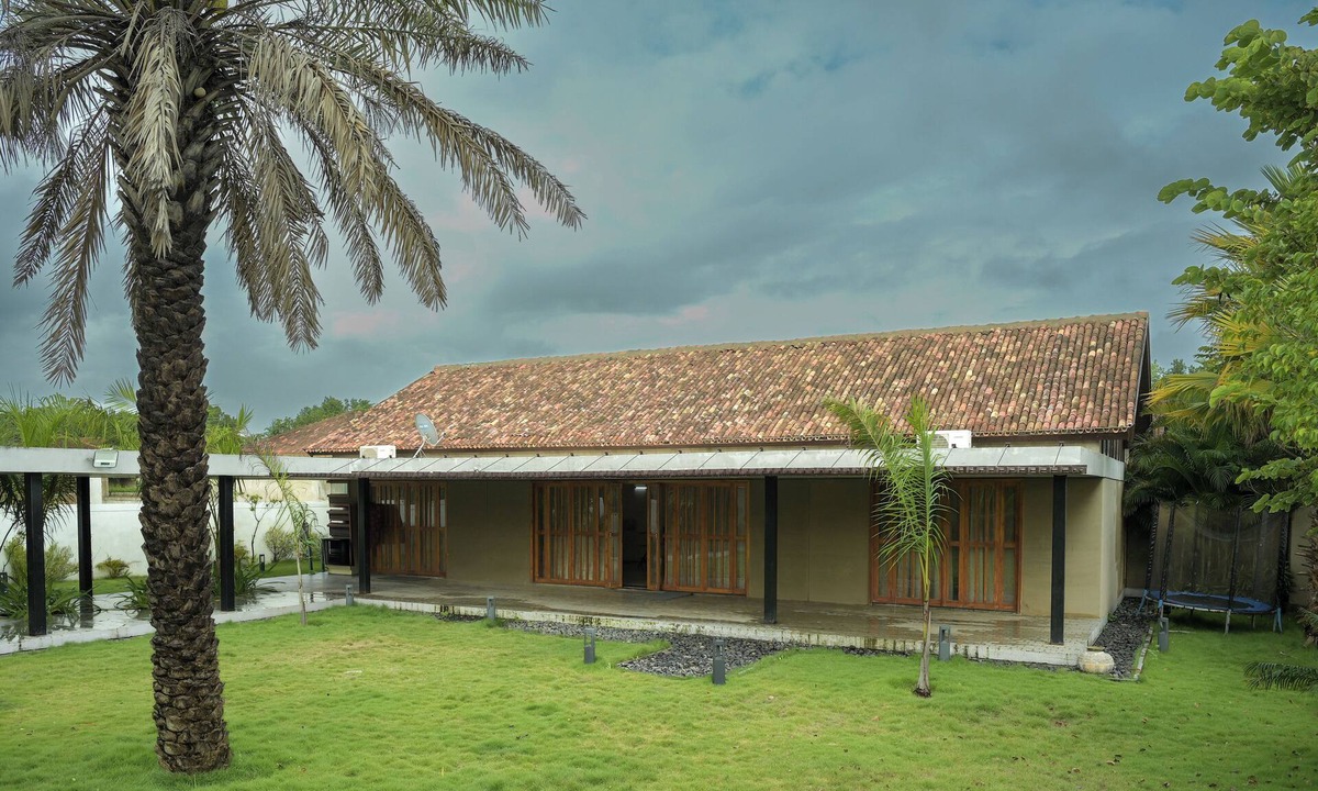 Devpar Villa | StayGuru Luxury Villa