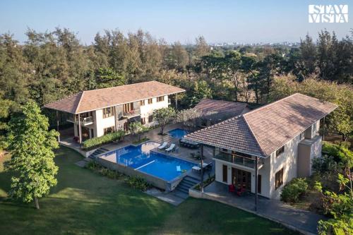 Nashik Villa | StayVista at Hideaway to Heaven - Lawn & Bonfire