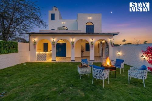 Gurugram Villa | StayVista at Mykonos Villa with Comp Breakfast
