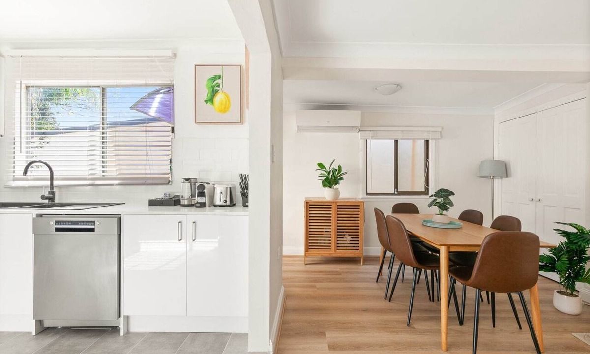 Leichhardt Apartment | Stylish 2-Bed House in Leichhardt