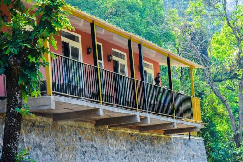 Kodaikanal House | Sukra Appalaya Valley View Guest House