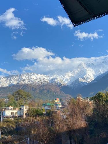 Fatehpur House | Summer valley cottage