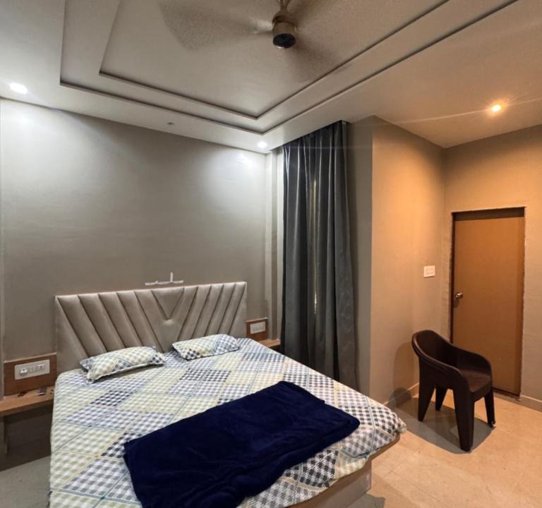 Jhusi House | Sunita Kunj