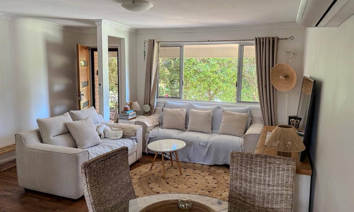 North Creek House | Sunny Byron Bay House Just 700m from the Beach