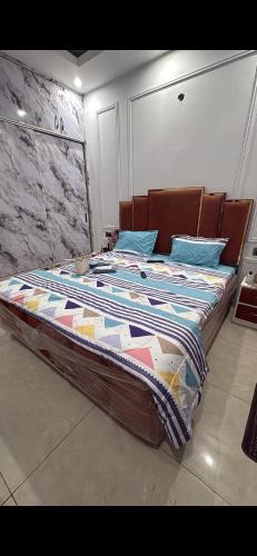 Kharar Apartment | Sunny Enclave 3BHK Stay