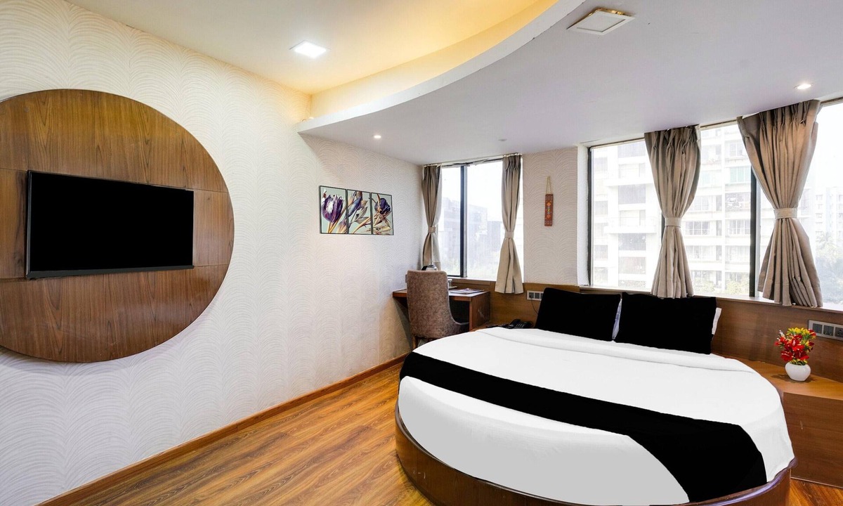 Andheri East House | Super Collection O Andheri
