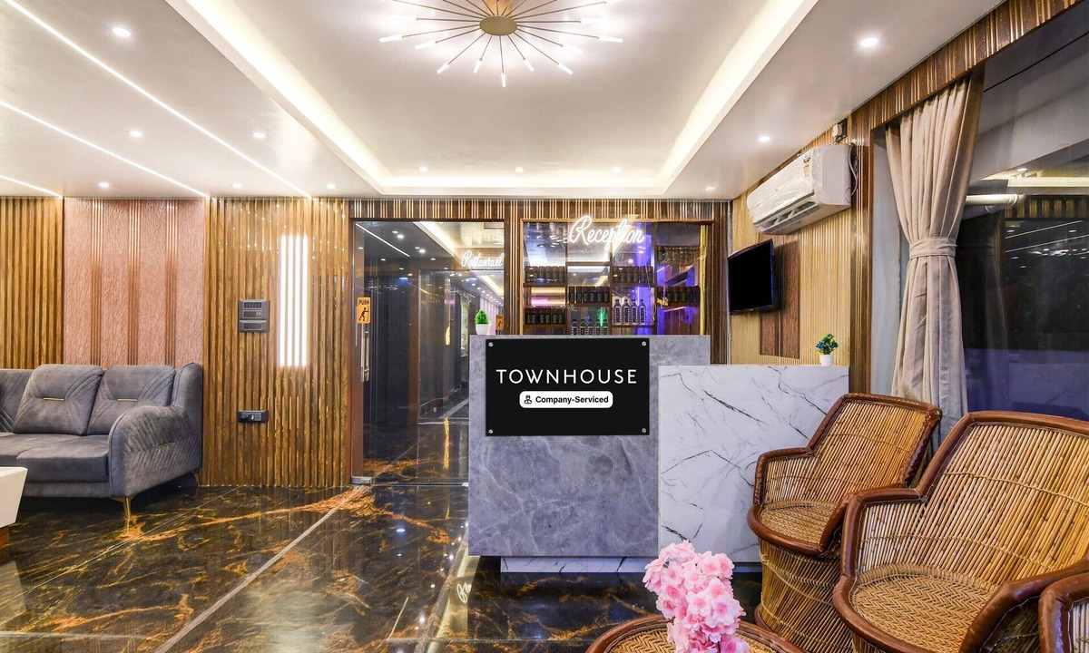 Madanpur House | Super Deluxe Roomtanish Inn
