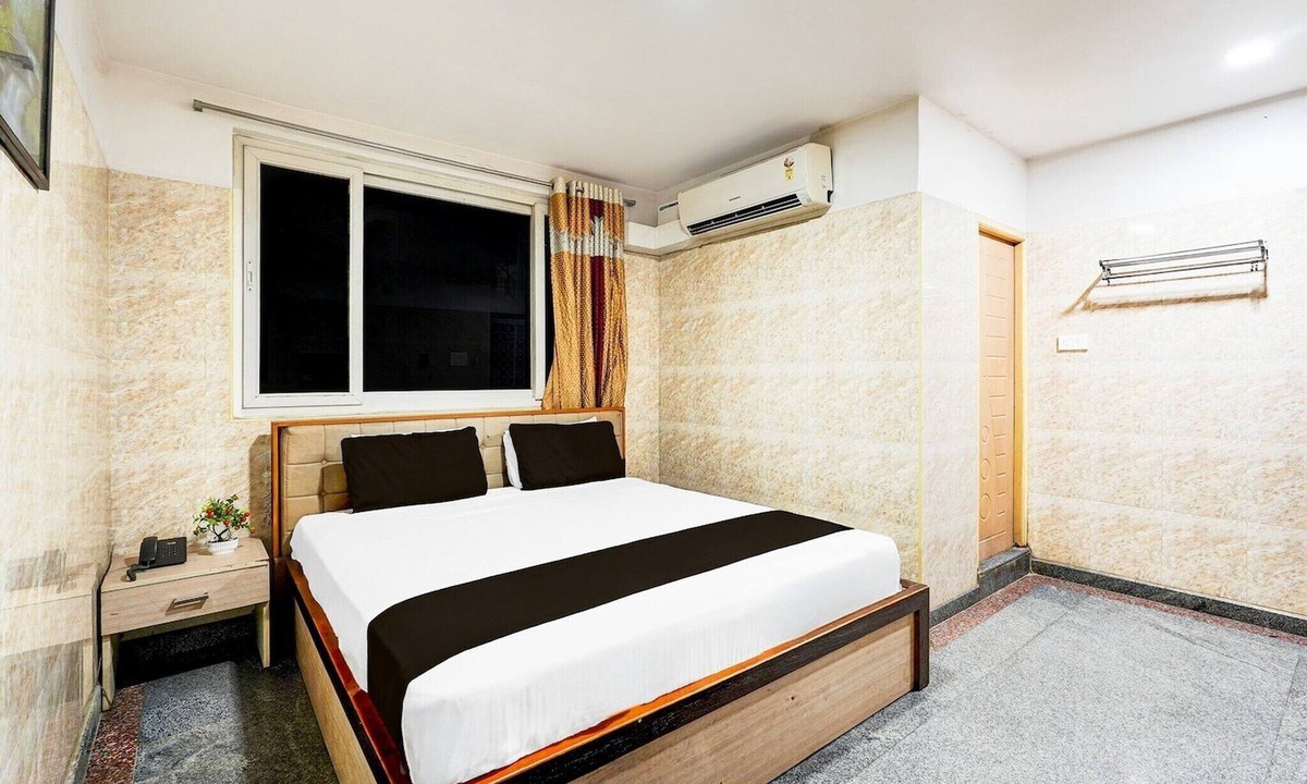 Porur House | Super Hotel O Arcot Road Porur