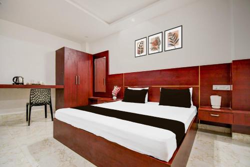 Sitapur Hotel | Super Hotel O Ghar Parivaar