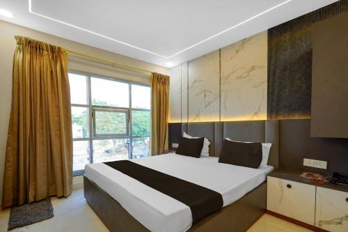 Jhansi Hotel | Super Hotel O RS PALACE
