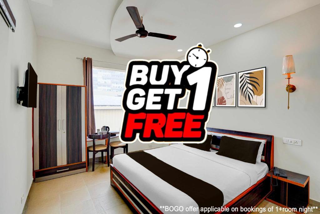 Zirakpur Hotel | Super Townhouse by OYO Cosmo Mall Zirakpur Formerly R K Residency