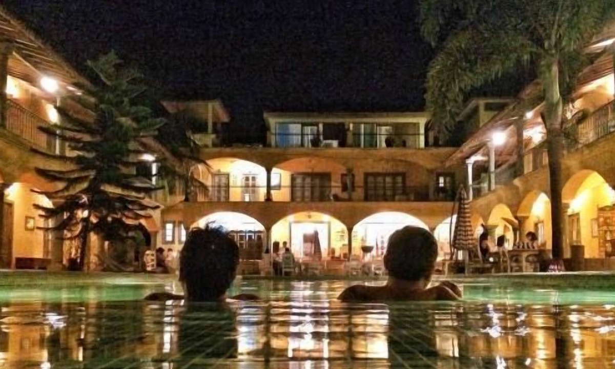 Morjim Hotel | Sur La Mer