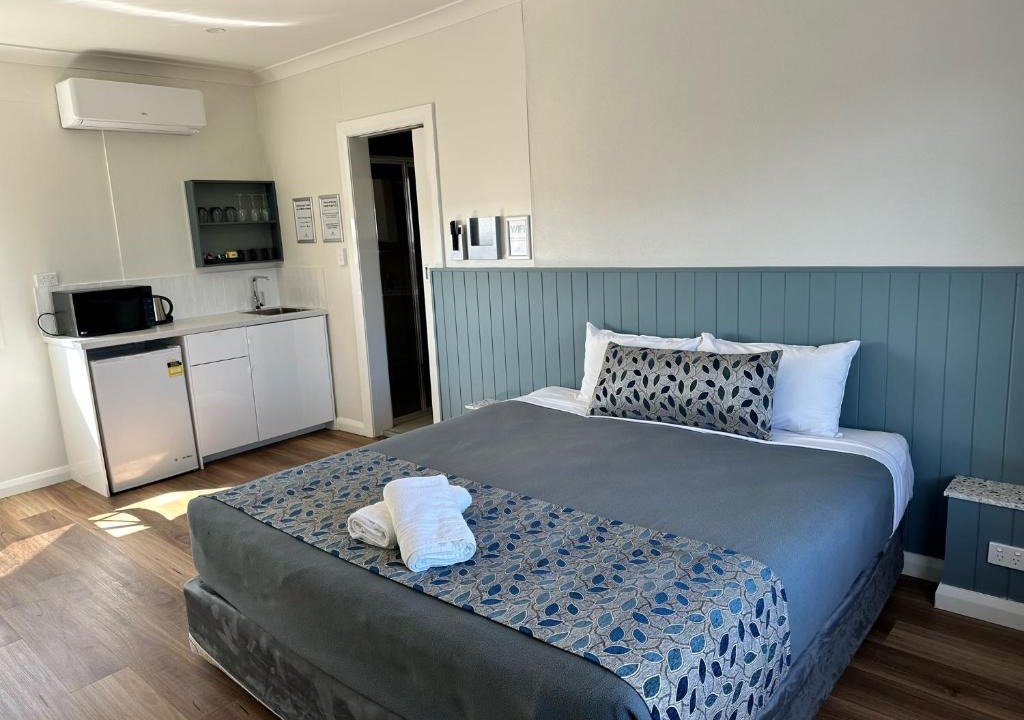 Charlestown Hotel | Surf Beach Motel Newcastle