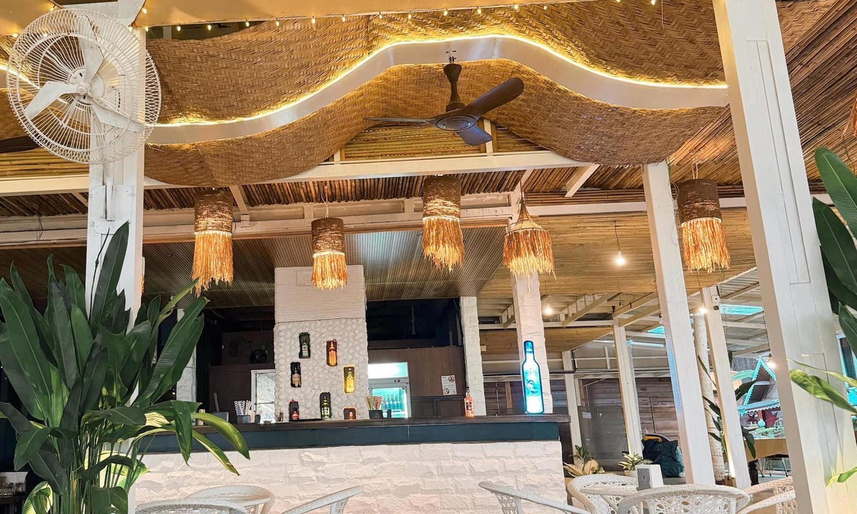 Saunta Vaddo Resort | Surf House Beach Resort