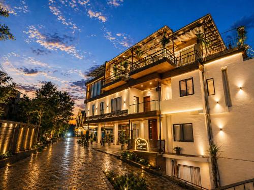 Kumarhatti Hotel | SWAR Kasauli - Suites, Cuisine, Bar & Cave Party