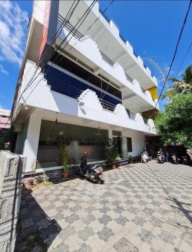 Thiruvananthapuram Hotel | TABISH inn