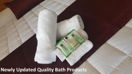 Lake Tabourie Hotel | Tabourie Lake Motor Inn