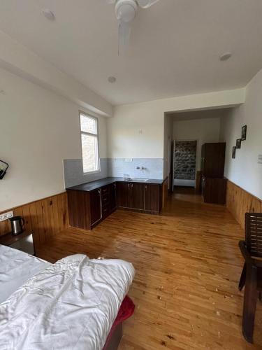Bandrol House | Taksh Holiday Home