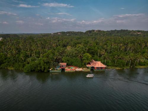 Poovar Resort | Thapovan waterscapes