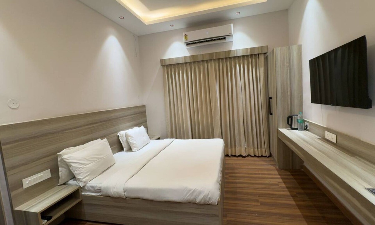 Gurugram Hotel | The Aana Hotel Sohna Gurgaon