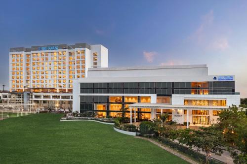 Sanand Hotel | The Forum Hotel and Convention