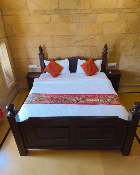 Jaisalmer Hotel | The Golden Desert Jaisalmer