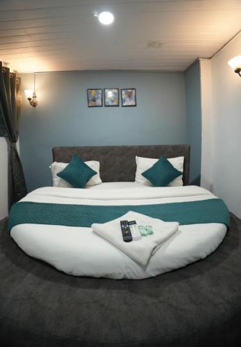 Baner Hotel | The Highstreet Legacy